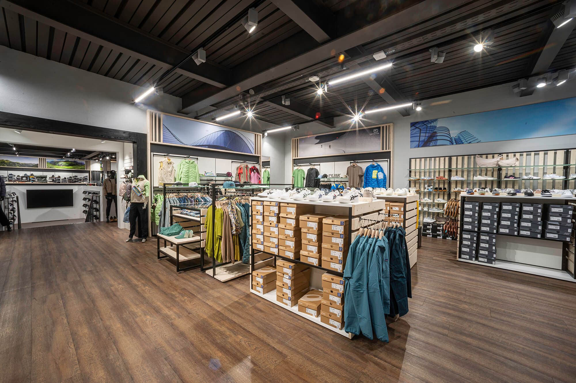 ZUbi Sport St Gallen Sport Bekleidung Schuhe Fahrrad