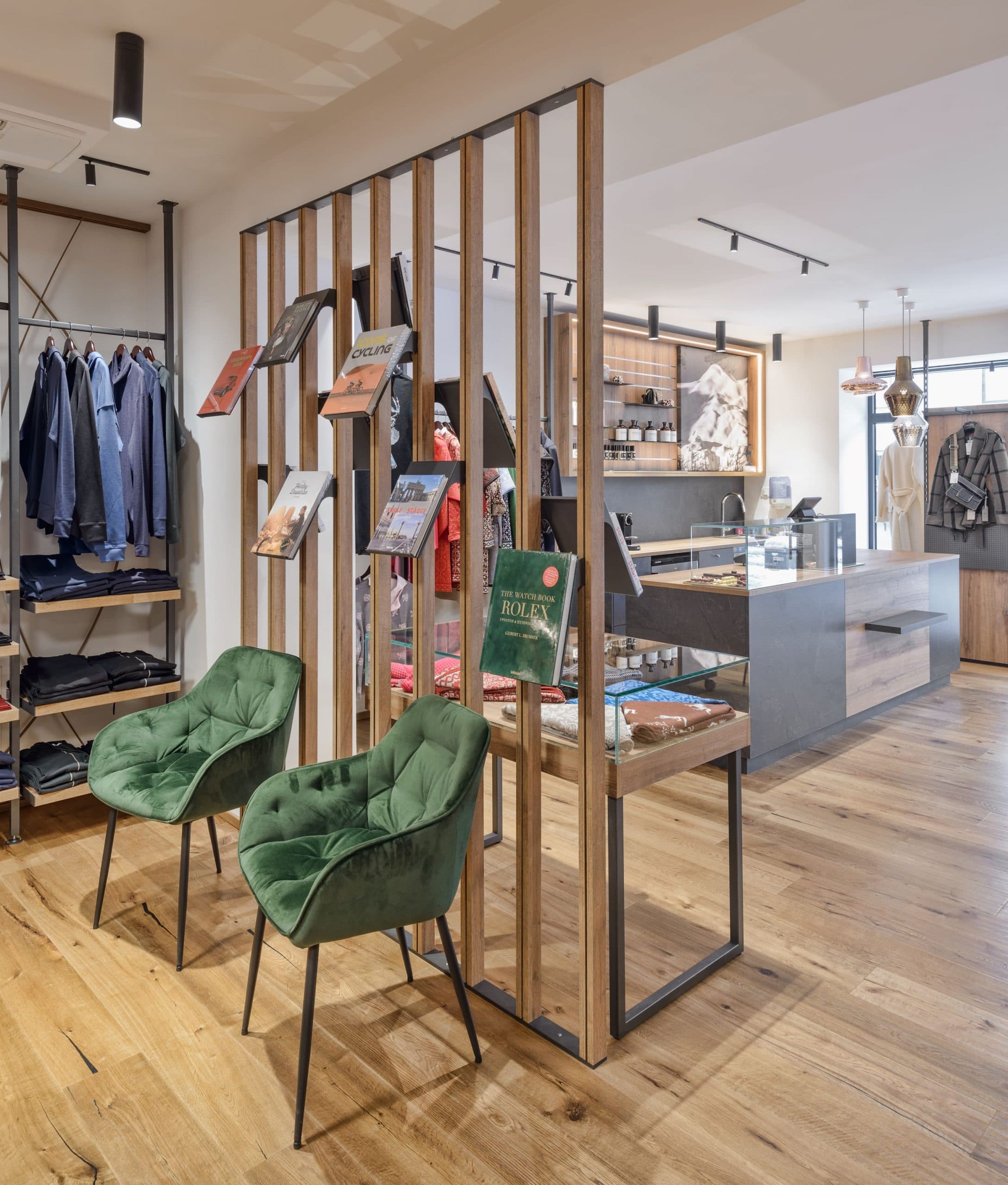 Edelwelt - Mode, Papeterie, Berger Schokolade - Leva Ladenbau