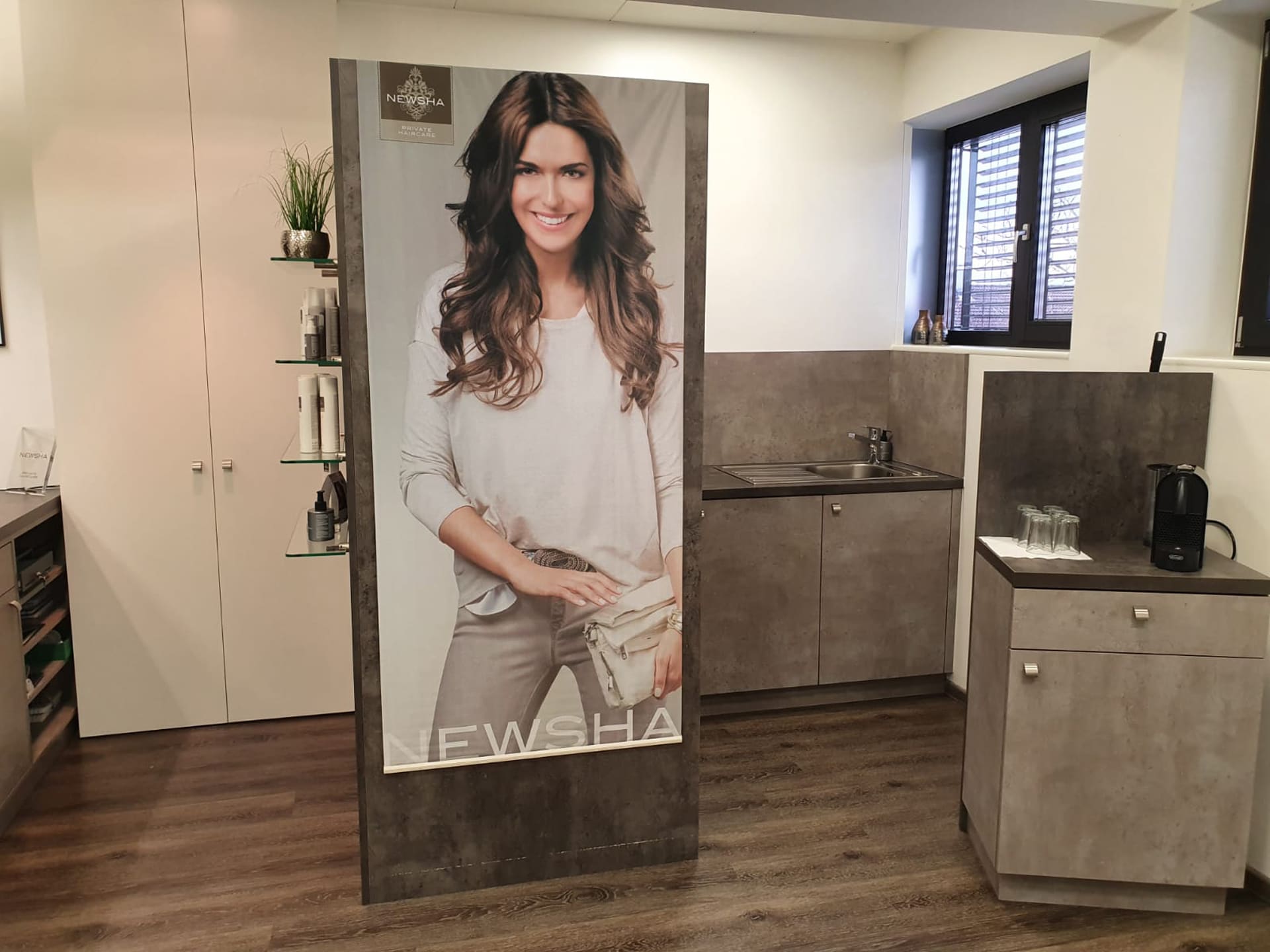 Leva Ladenbau - Haarstudio Susanne